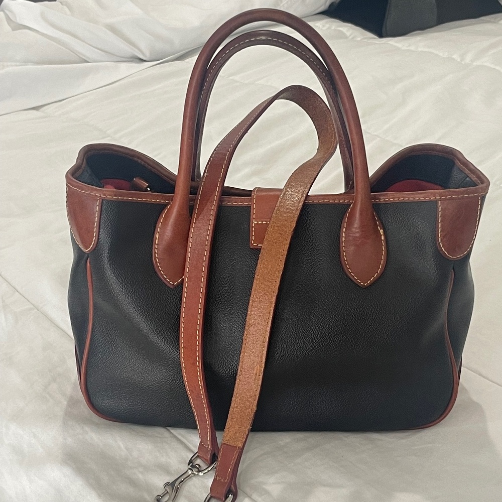 VINTAGE Dooney & Bourke Leather Crossbody Satchel Bag EUC! - Picture 2 of 13